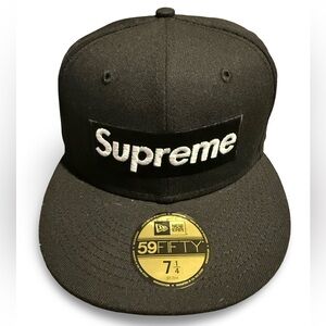Supreme Box Logo New Era fitted cap